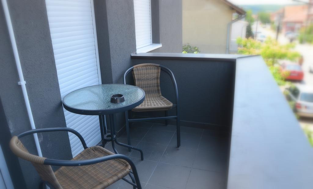 Lux Apartmani Kladovo Luaran gambar