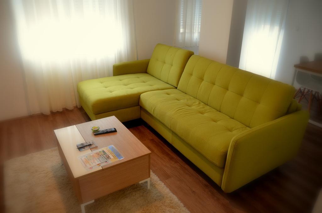 Lux Apartmani Kladovo Luaran gambar
