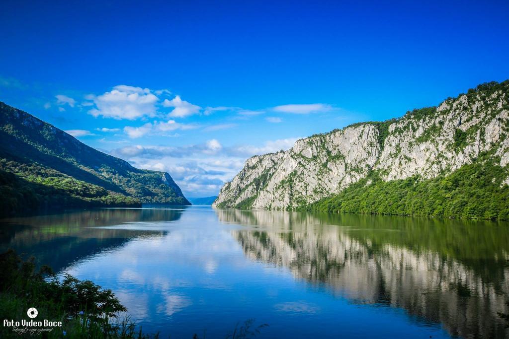 Lux Apartmani Kladovo Luaran gambar